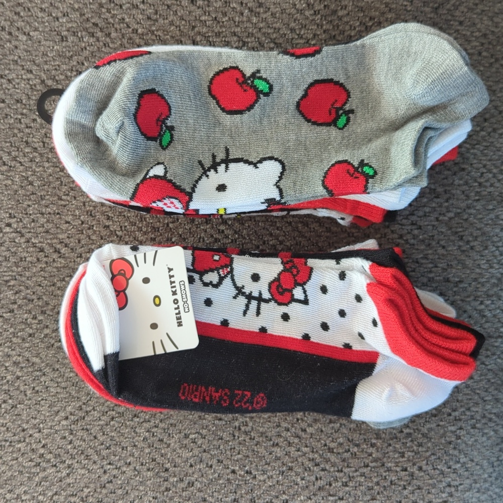 NWT Hello Kitty Socks